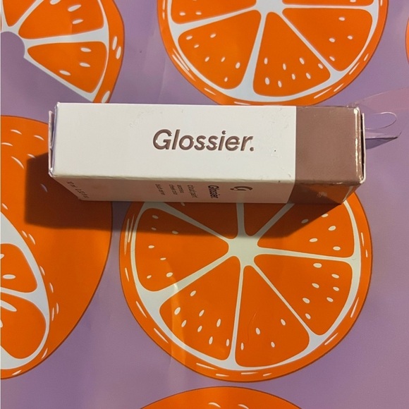 Glossier Cloud Paint Seamless Cheek SWIFT - Picture 8 of 8